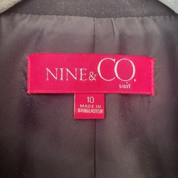 Nine & Co 2 Button 2 Pocket Blazer and Skirt Suit Set - Picture 3 of 15